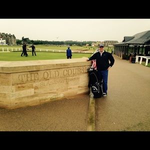 Meet your Posher, Aaron